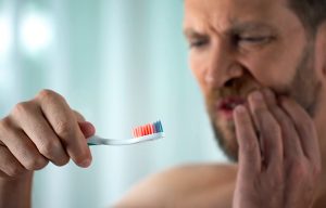 Implantes Dentales con Periodontitis